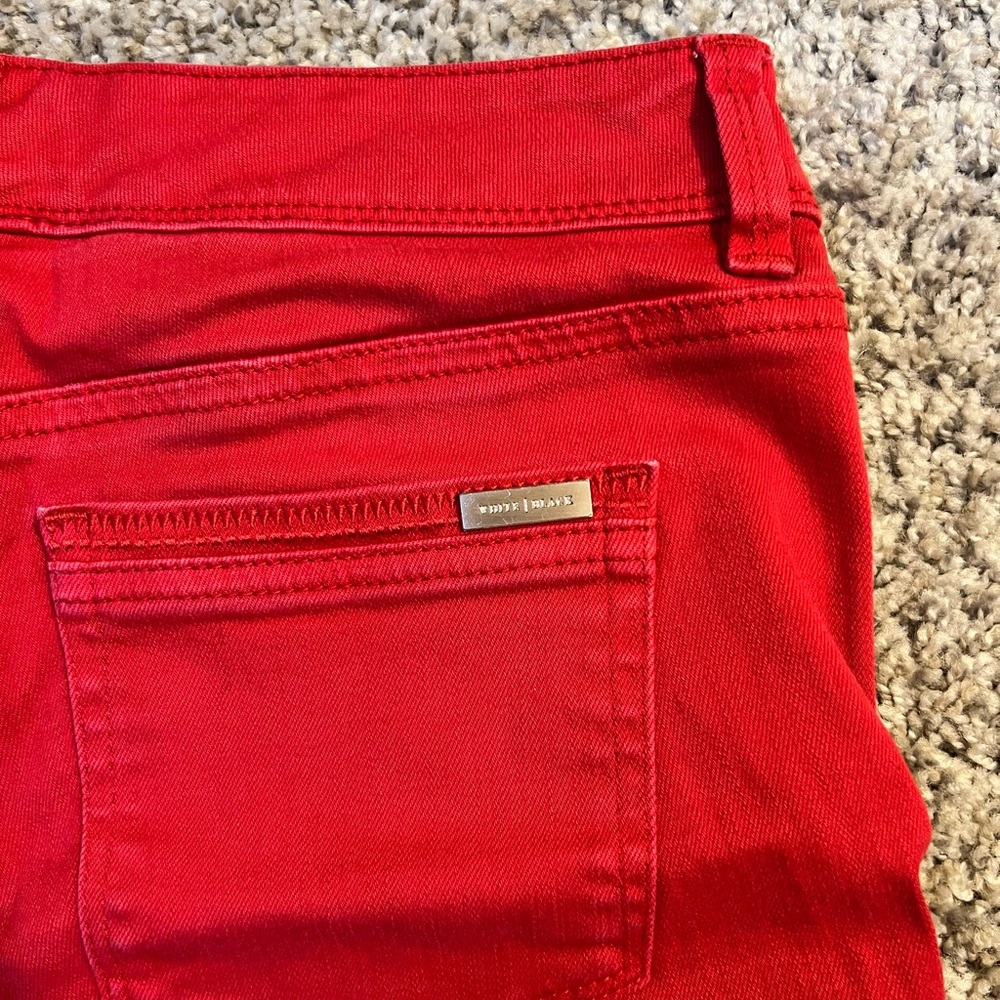 ❤️ White House Black Market Bright Red Capri - Picture 6 of 7